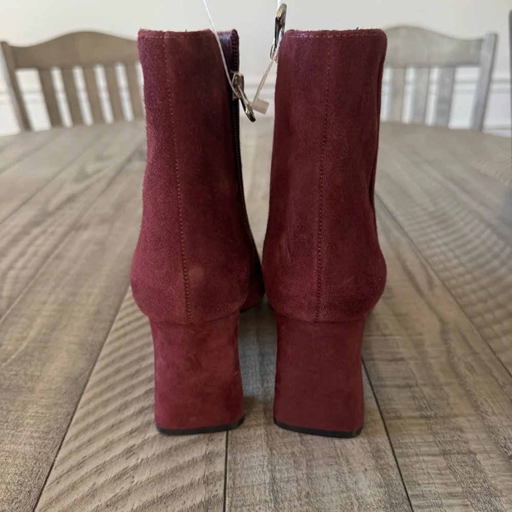 NWT Antonio Melani Elana Suede Bordo Dress Booties Sz 7
